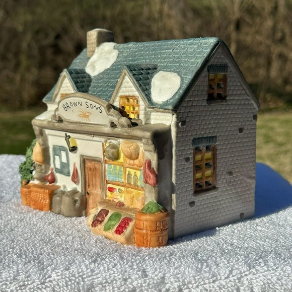 Lemax Dickensvale Brown & Son's Christmas Village Lighted Building from 1991 - Picture 8 of 11